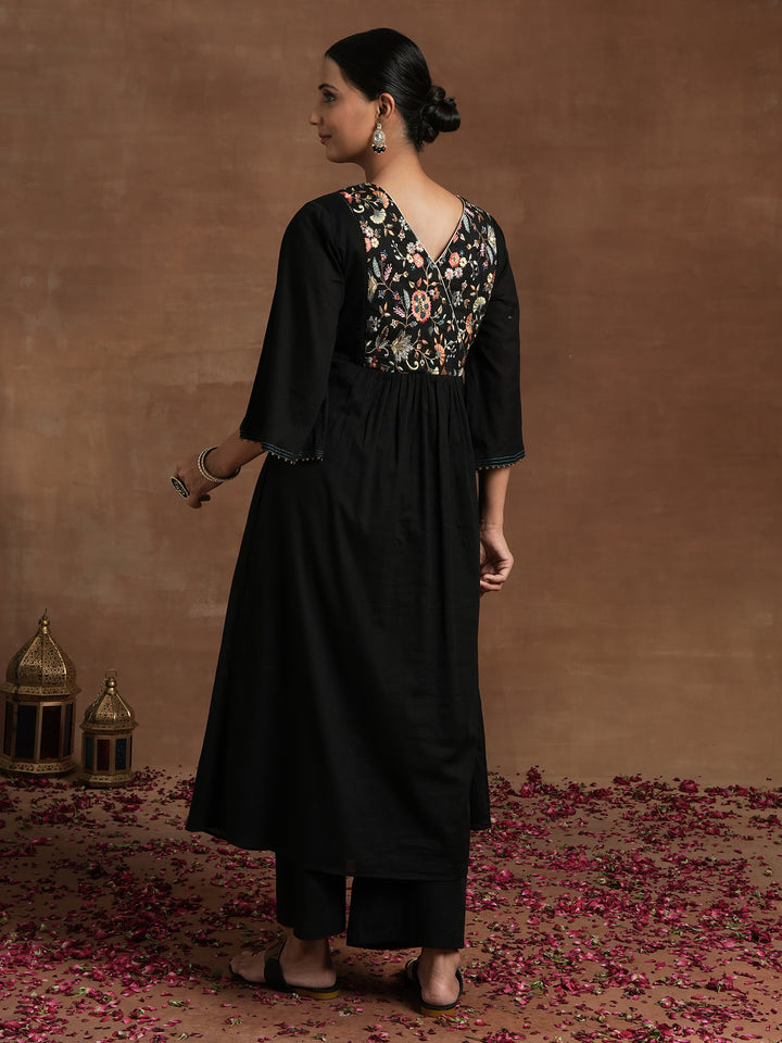 Black Maternity Kurta Set with Embroidered Yoke