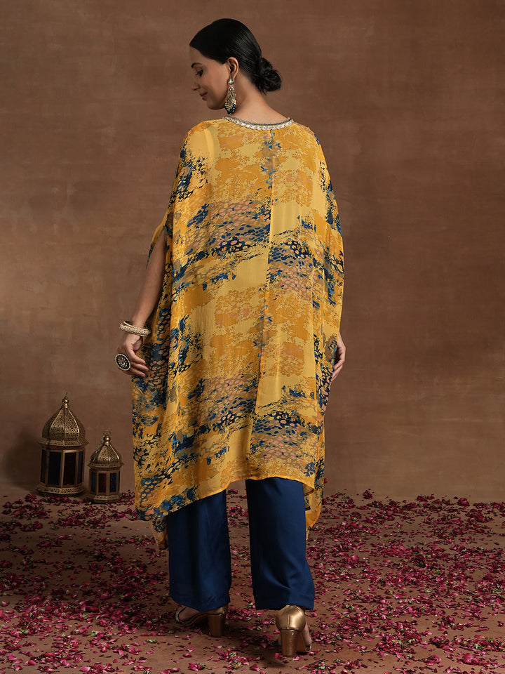 Maternity Kaftan Set with Embellished Neckline