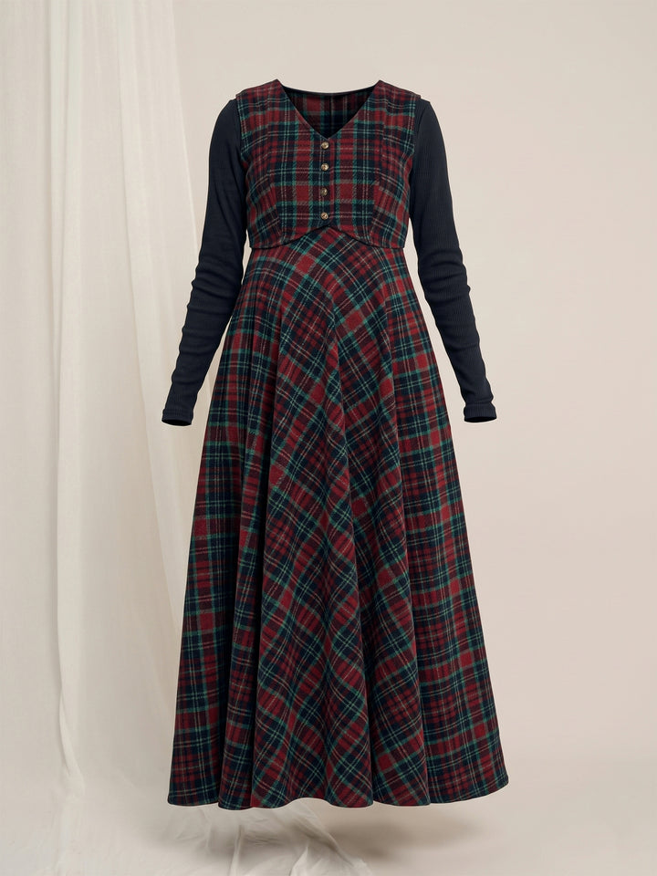 Maternity Woolen Maxi Dress & Vest Coat Set