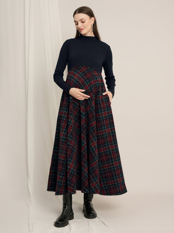 Maternity Woolen Maxi Dress & Vest Coat Set