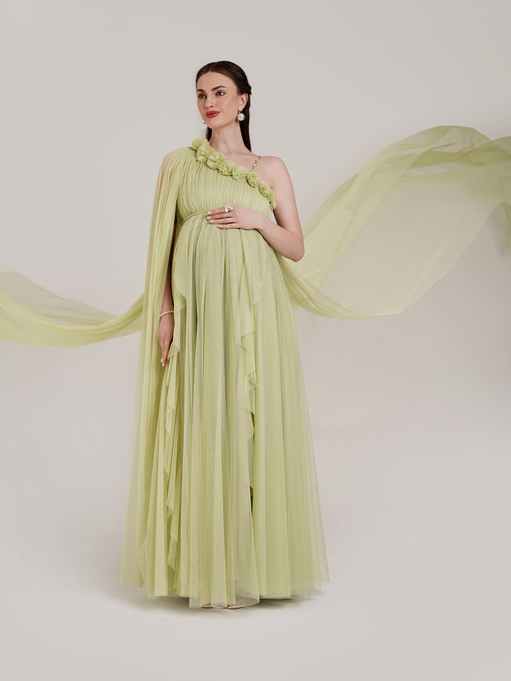 Ruffle Maternity Gown with Detachable Trail