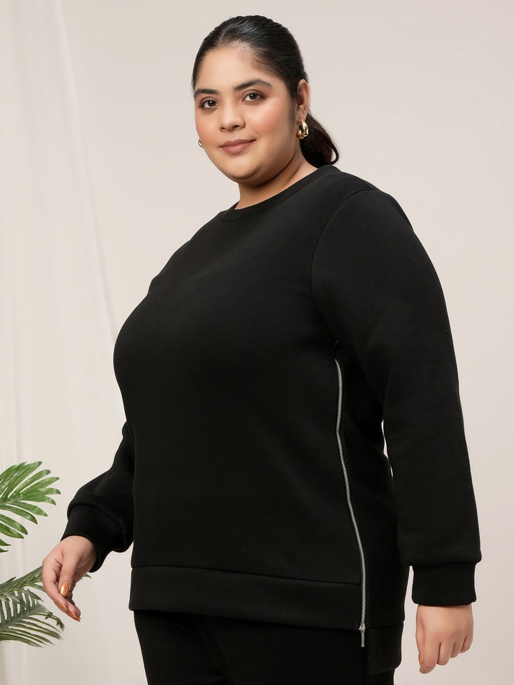 Women Plus Size Fleece Sweatshirt- Black