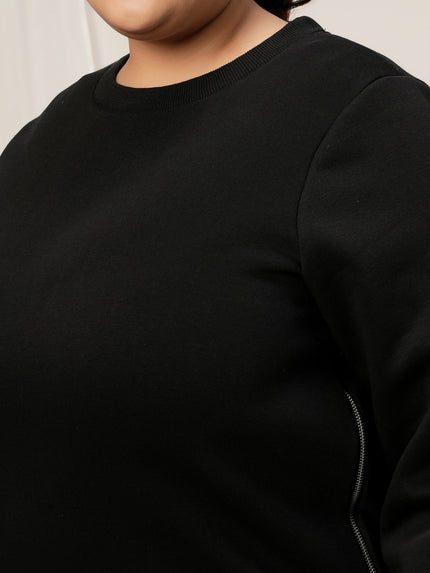 Women Plus Size Fleece Sweatshirt- Black