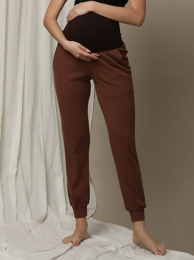 Stretchy Rib Maternity Jogger Pants- Brown